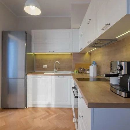 Zaimov's Balcony | Central Two Bedroom Splendid *