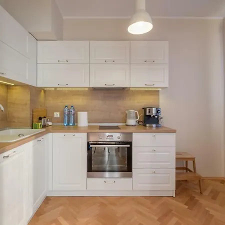Zaimov's Balcony | Central Two Bedroom Splendid Sofia