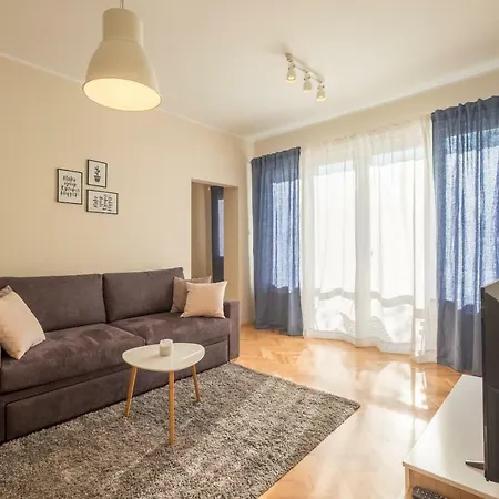 Apartment Zaimov's Balcony | Central Two Bedroom Splendid
